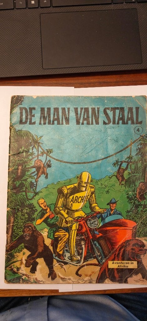 Stripboeken - De Man van Staal (Nr. 4 en 5), Meerdere stripboeken, Ophalen, Onbekend, Gelezen