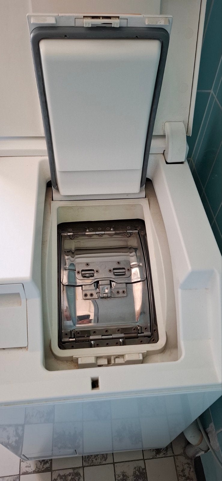 Foto 5 van Miele W667 Bovenlader Wasmachine - Compact en Krachtig