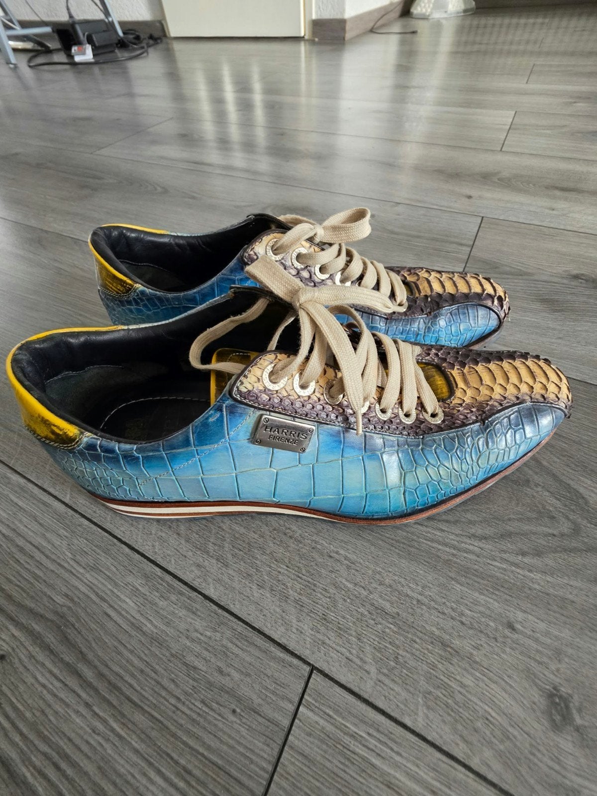 Luxe Harris Herenschoenen - Blauw/Geel Slangenprint, Harris, Blauw, Ophalen of Verzenden, Sneakers of Gympen