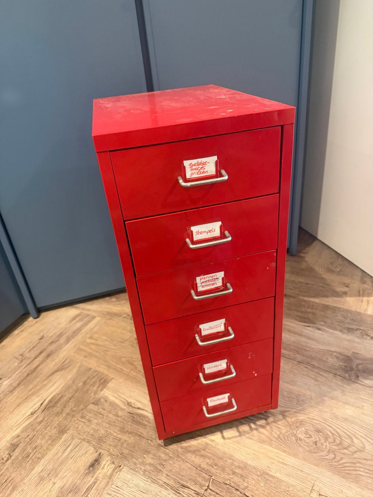 IKEA Helmer ladekast rood met 6 laden op wieltjes, Minder dan 50 cm, Gebruikt, 5 laden of meer, Ophalen of Verzenden