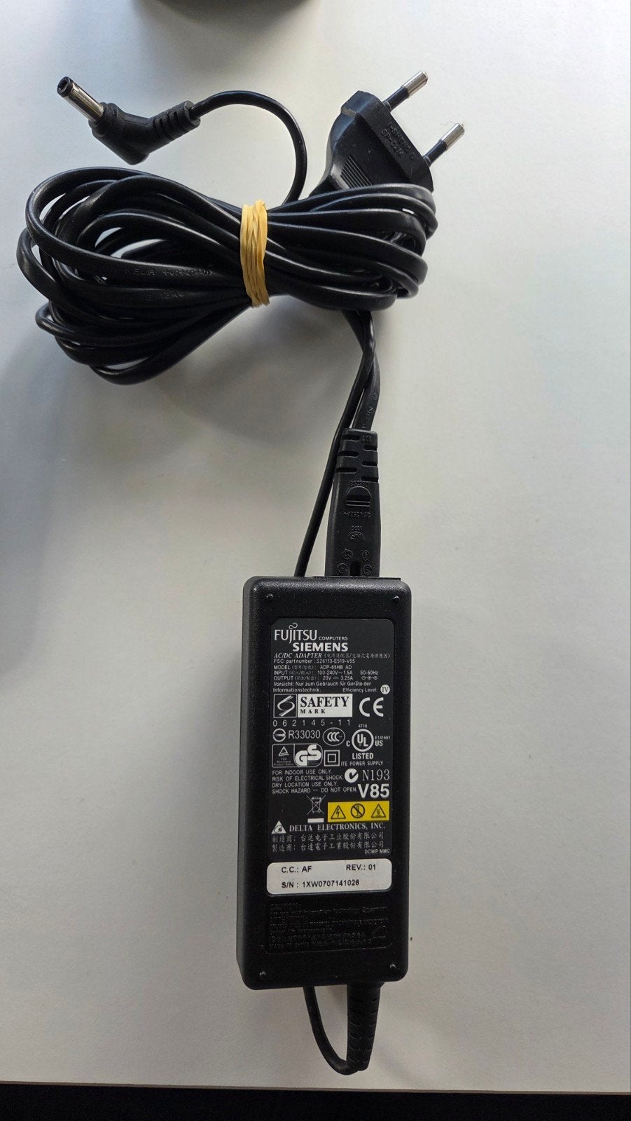 Lader / adapter Fujitsu Siemens 20V 3.25A 65W (ADP-65HB), Ophalen of Verzenden