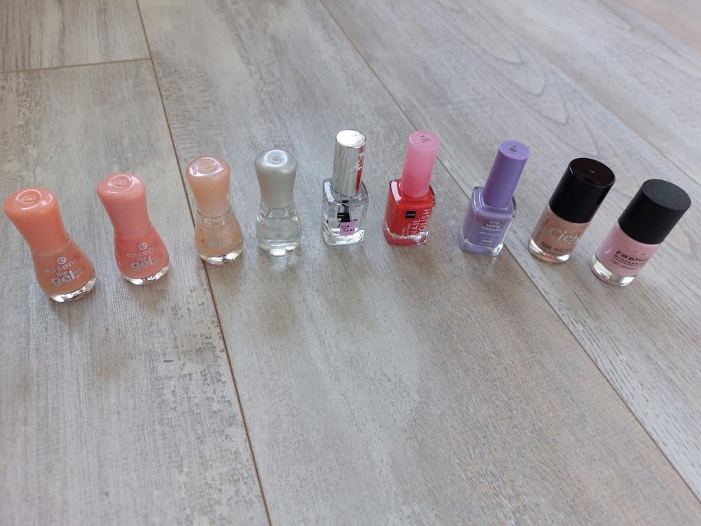 Nagel lak diverse, Overige kleuren, Ophalen of Verzenden, Zo goed als nieuw, Handen en Nagels