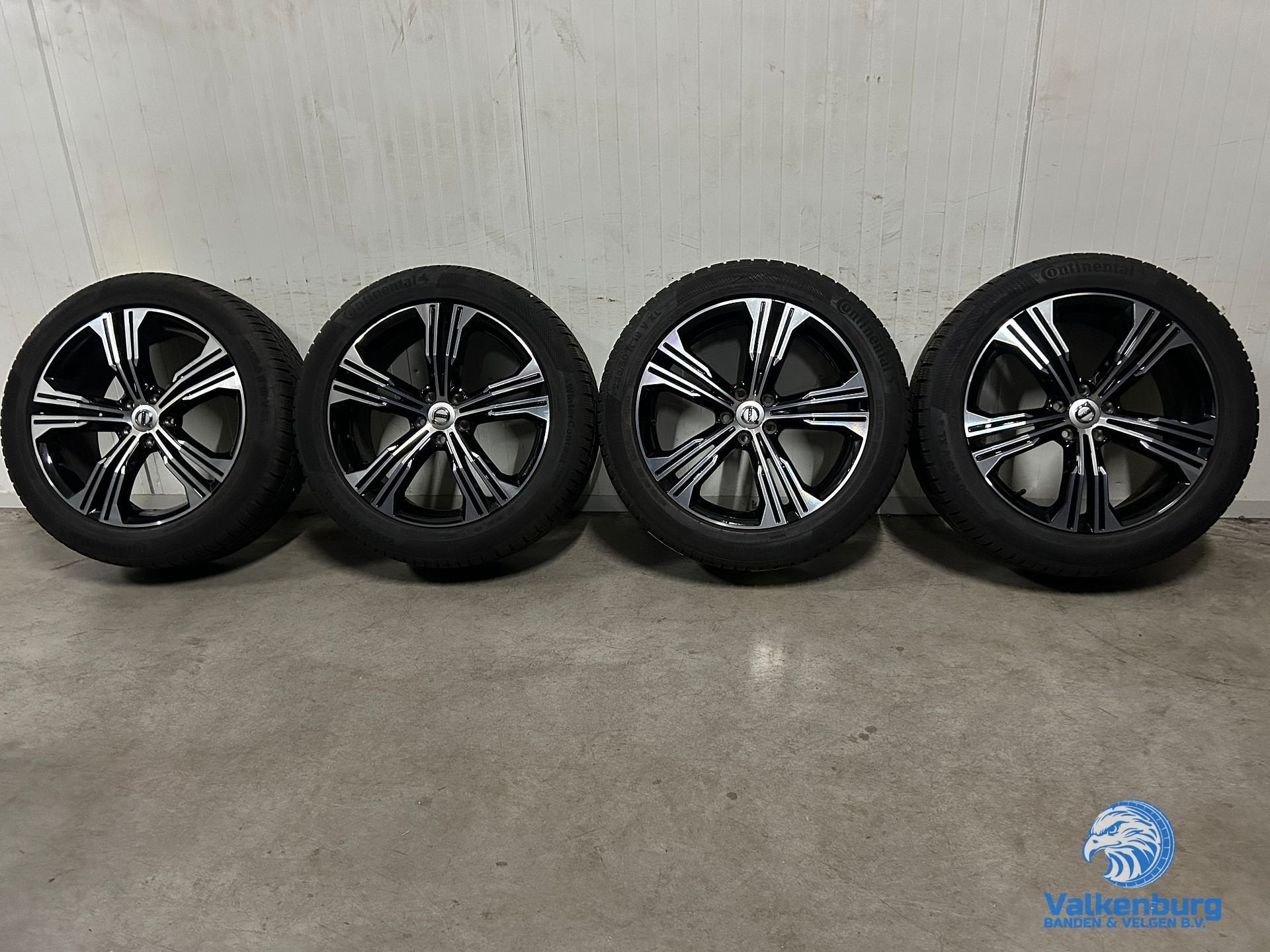 8mm! Originele Volvo C40 XC40 EC40 EX40 5 Double Spoke Black, Auto-onderdelen, 19 inch, Gebruikt, -, -
