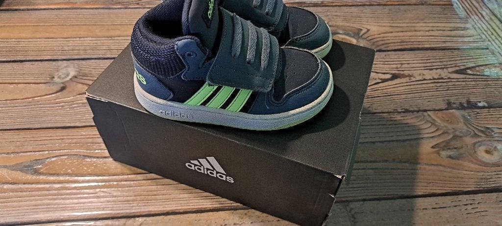 Adidas Hoops 2.0 Mid (Blauw/Groen) maat 25, Adidas, Jongen of Meisje, Schoenen, Ophalen of Verzenden