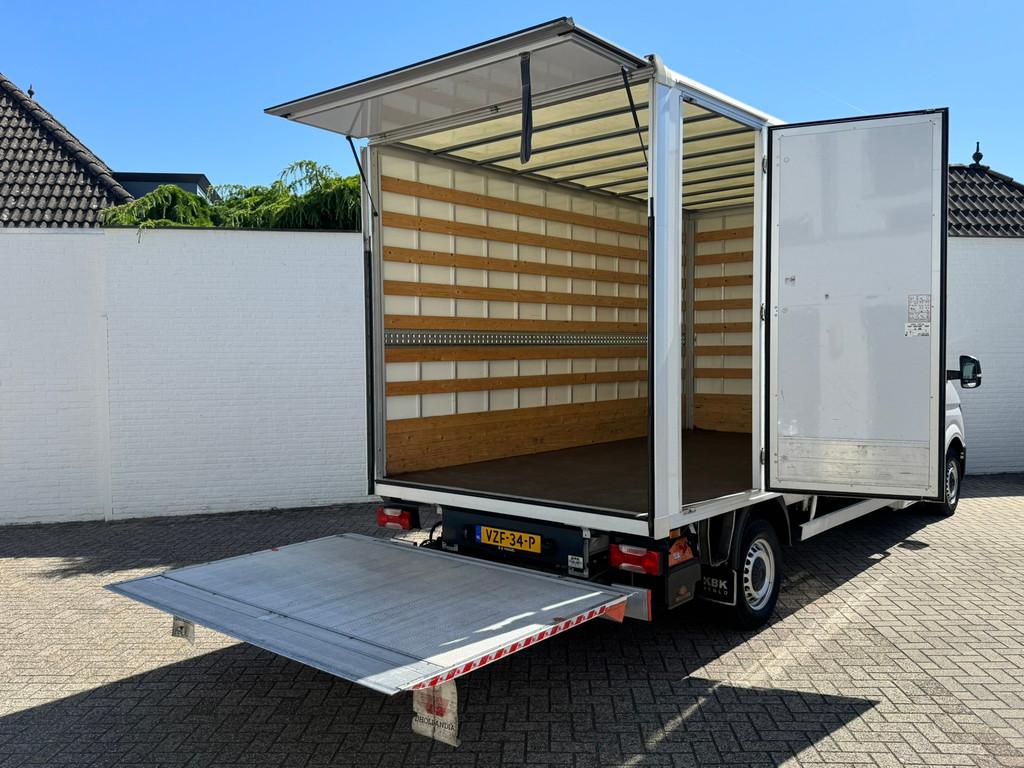 Volkswagen Crafter 35 2.0 TDI L4 DSG Bakwagen+Laadklep Ergon, Stof, Gebruikt, 4 cilinders, Volkswagen