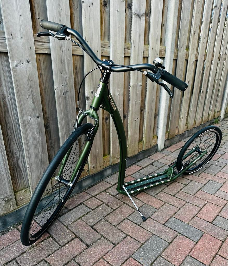 Kostka Travel Step Special Edition Army Green €299,-, Ophalen, Zo goed als nieuw, Kickbike