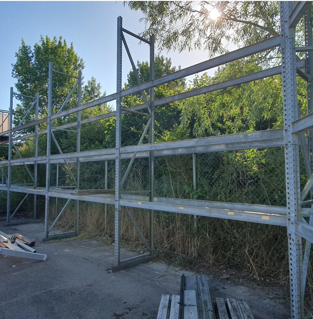 Palletstelling verzinkt, Ophalen