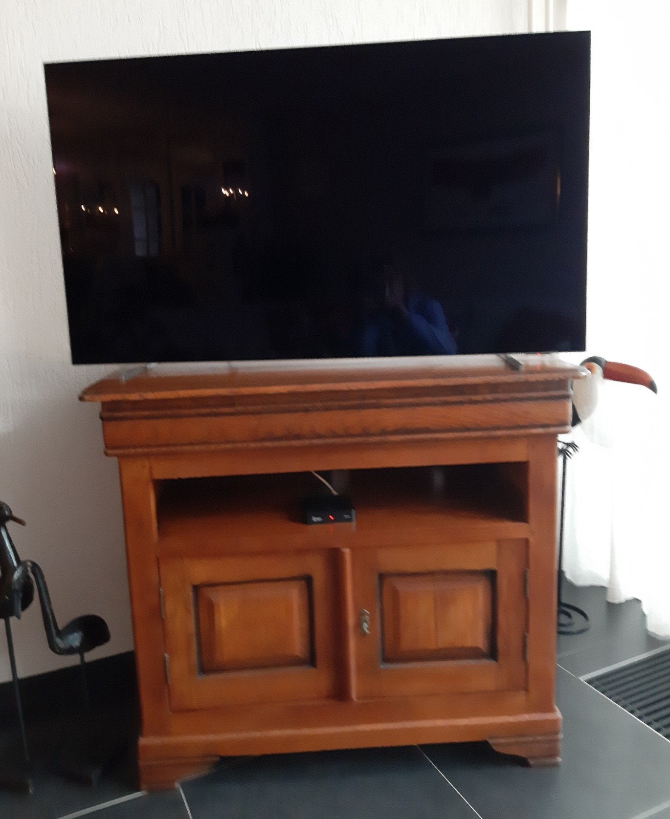 Massief Houten TV-Meubel Kersen Gekleurd, Huis en Inrichting, Kasten | Televisiemeubels, Gebruikt, Minder dan 100 cm, 50 tot 100 cm