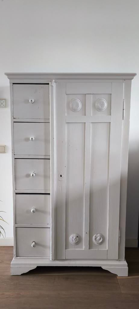Meiden/ spekkast H163xB98xD43,5 cm, Ophalen, Gebruikt, 50 tot 75 cm, 200 cm of meer