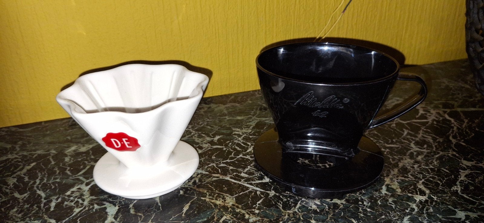 Koffiefilterhouder porselein DE of  Melitta koffiezetter, Ophalen of Verzenden, Zo goed als nieuw