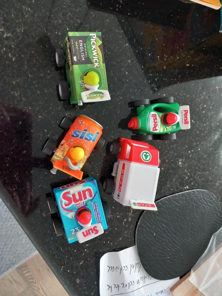 Zelfrijdende auto's van gerecyclede materialen, Ophalen of Verzenden, Gebruikt, Jongen of Meisje