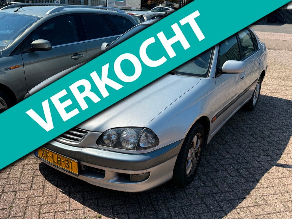 Toyota Avensis 1.6 Sol, Auto's, Toyota, Metallic lak, 4 cilinders, Origineel Nederlands, Bedrijf