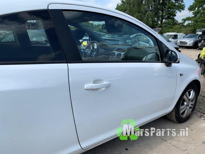 Portier 2Deurs rechts van een Opel Corsa (Z474), Gebruikt, -, Deur, -