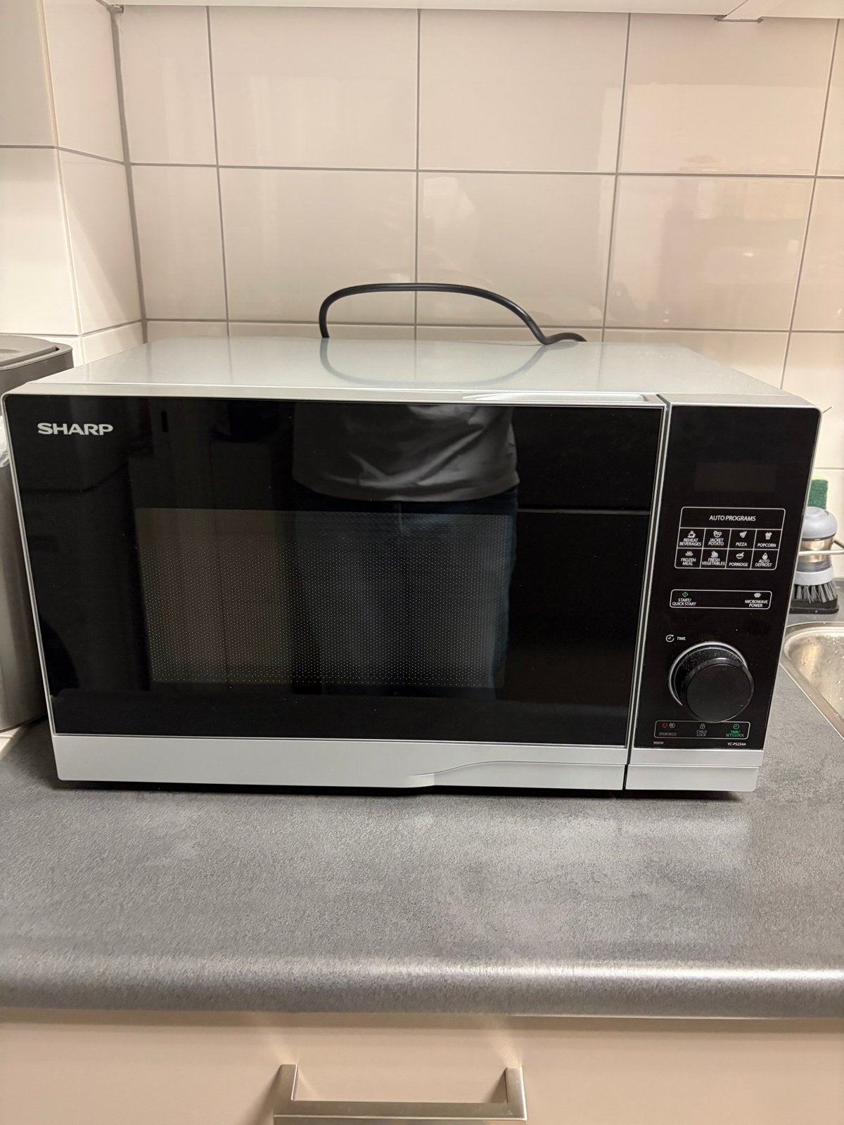 Sharp combi Magnetron YC-PS234A - Zo goed als nieuw, Witgoed en Apparatuur, Ophalen, Draaiplateau, Magnetron, Zo goed als nieuw