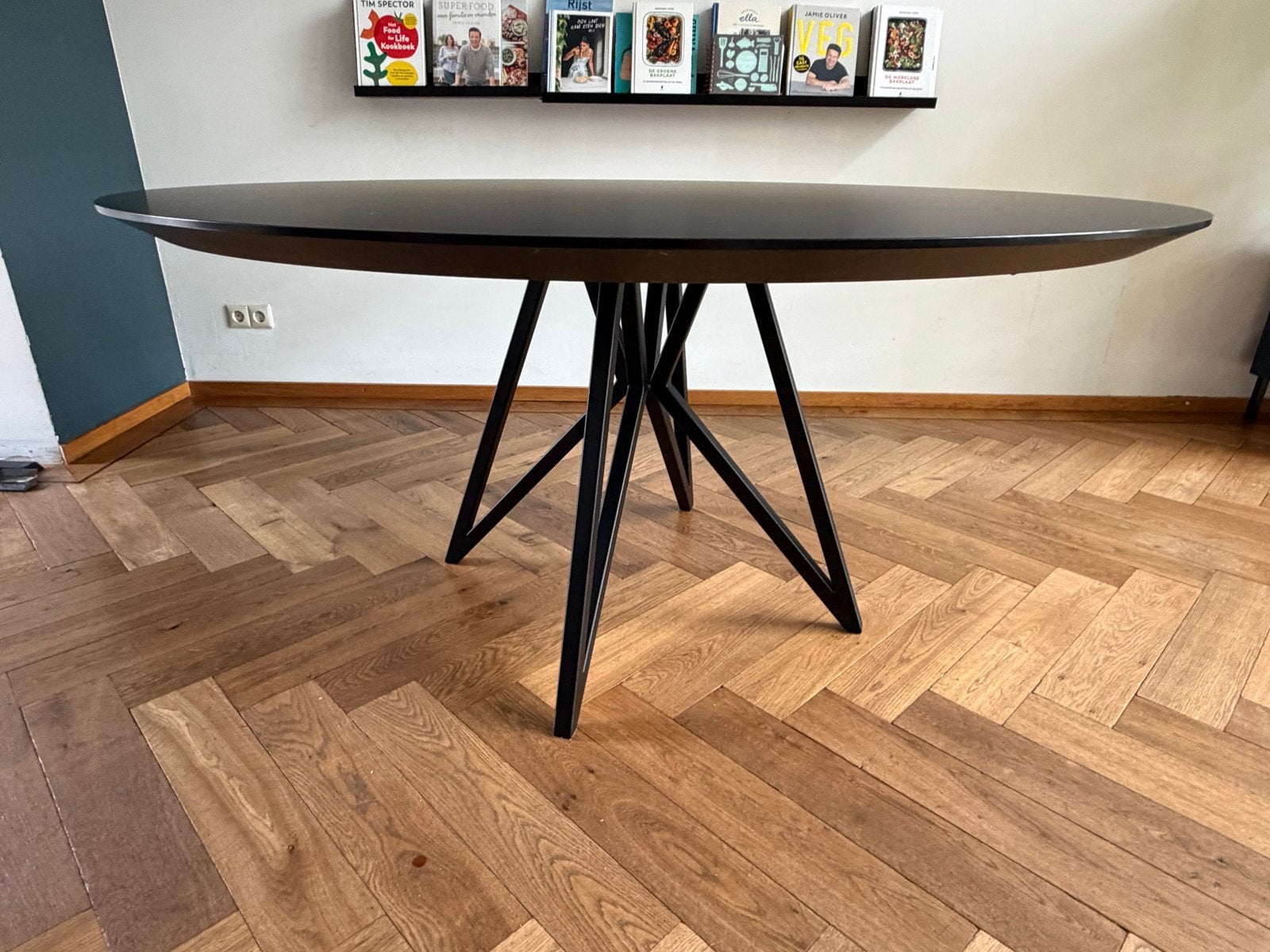 Ronde eettafel Studio Henk, Ophalen, Gebruikt, Rond, Vijf personen of meer