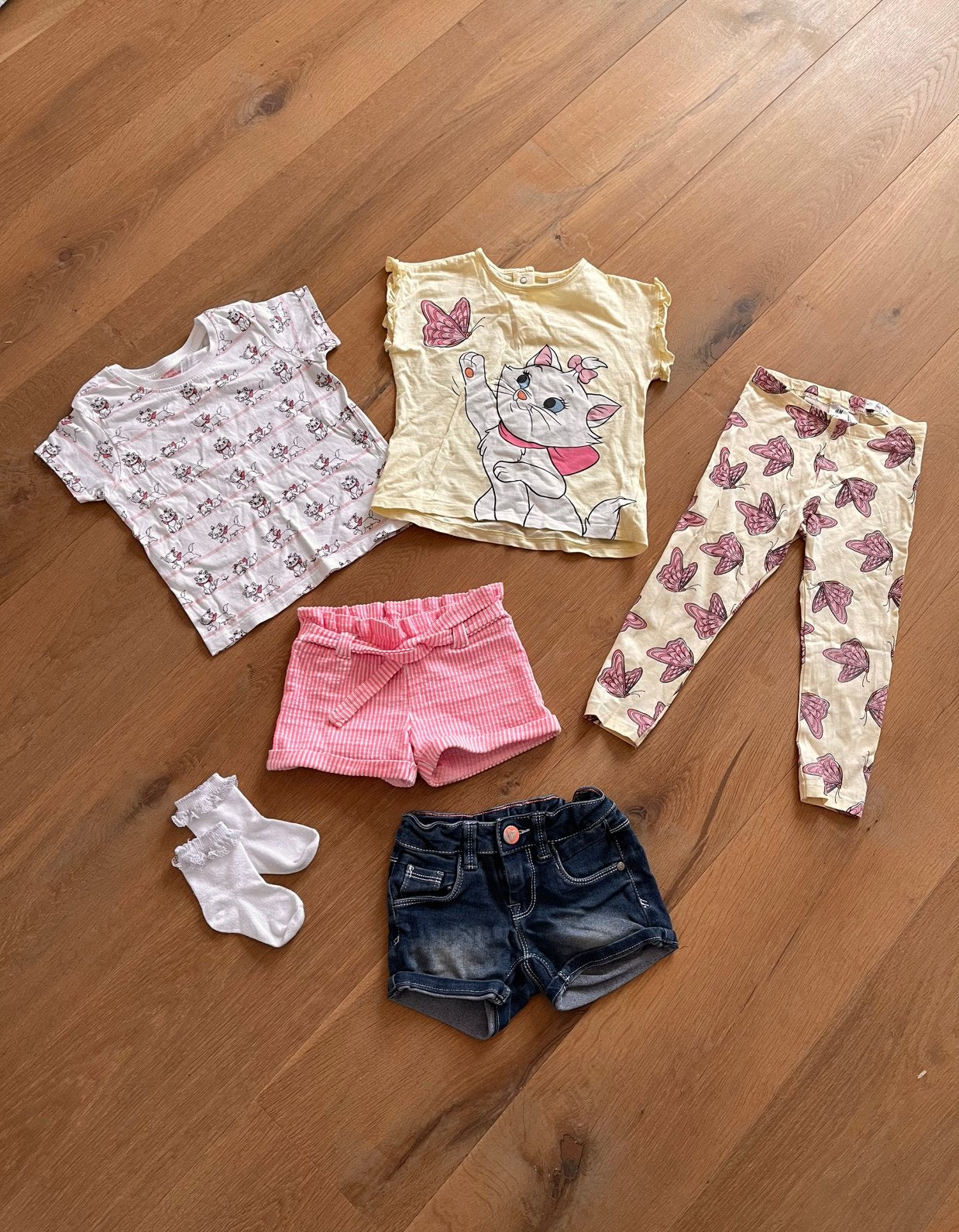 🌸 Leuk zomer meisjes kleding pakket setjes maat 98/104 🌸, Ophalen, Zo goed als nieuw, Meisje, Setje