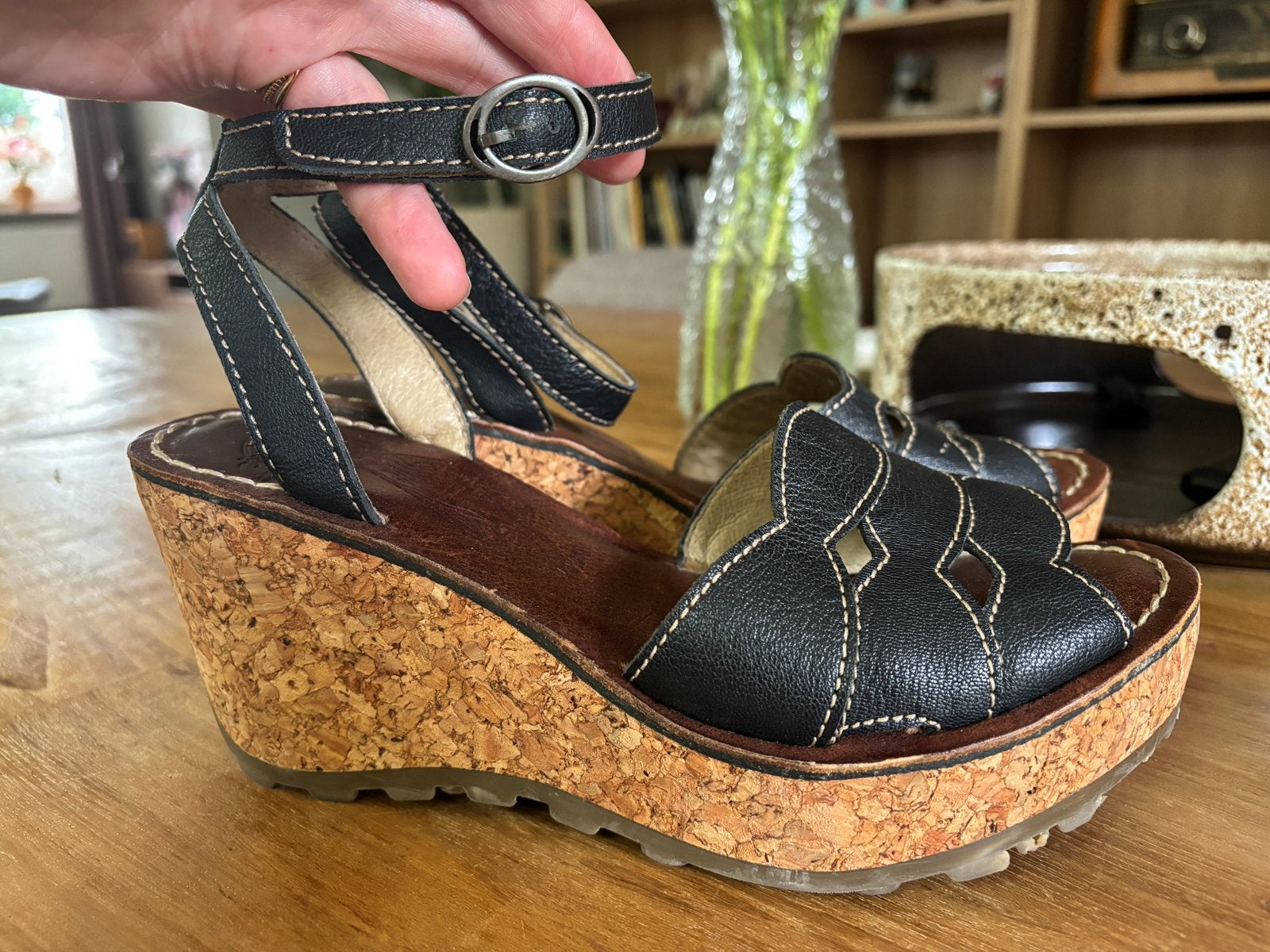 Fly London sandalen sleehak mt38 Leer nieuw, Kleding | Dames, Bruin, Nieuw, Sandalen of Muiltjes, Ophalen of Verzenden
