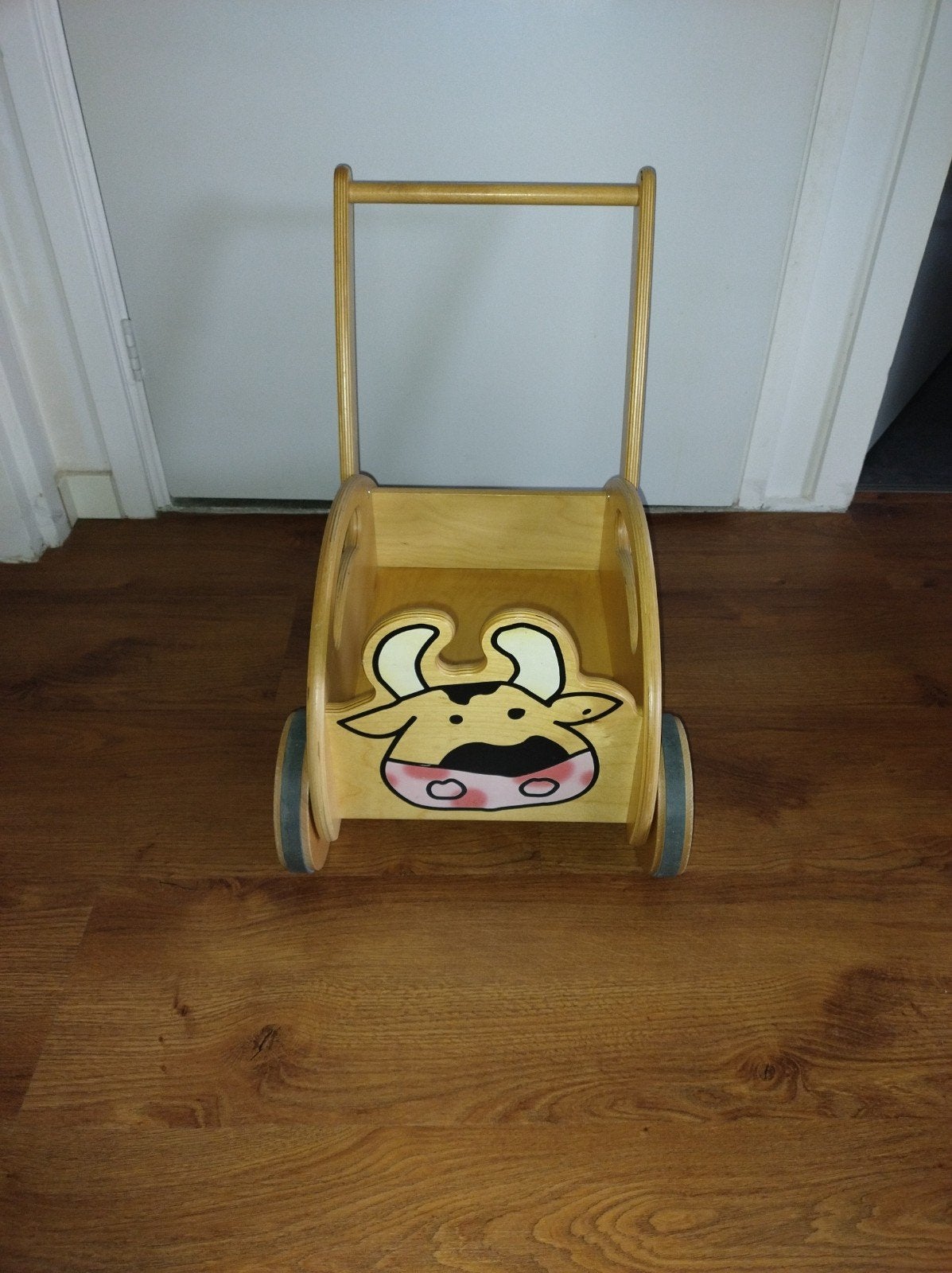 Janbibejan houten loopwagen koe, Kinderen en Baby's, Ophalen, Gebruikt, Overige typen, Met wieltjes