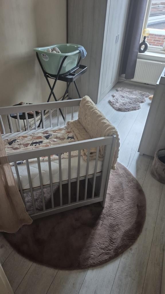 Complete kinderkamer: 150 euro ‼️, Kinderen en Baby's, Ophalen of Verzenden, Gebruikt, Jongetje of Meisje