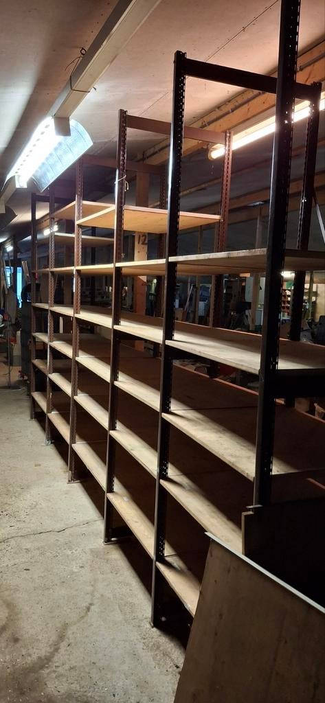 Lundia stelling houten schappen, Ophalen, Gebruikt