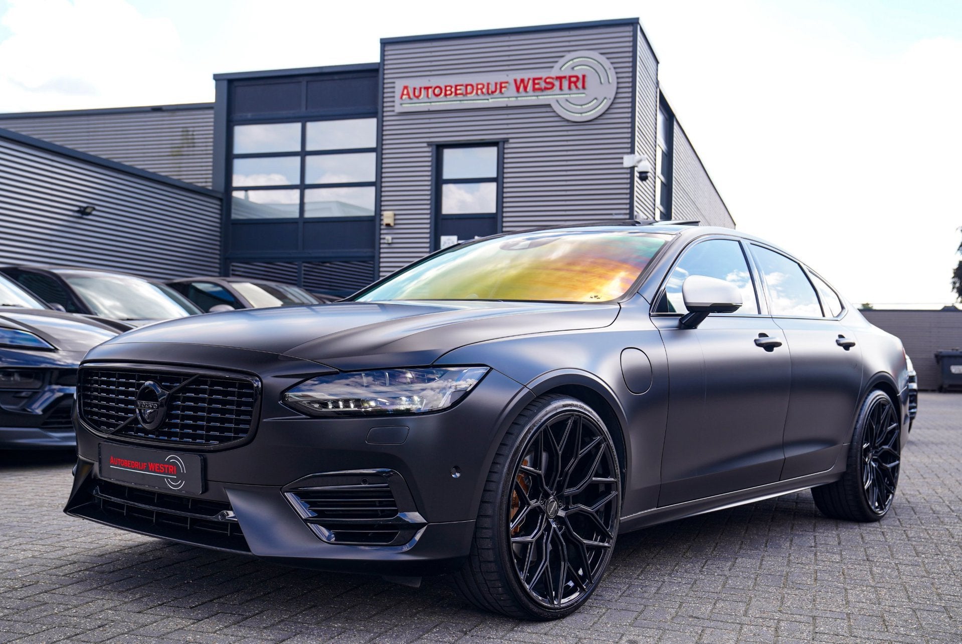 Volvo S90 2.0 T8 AWD R-design | VOSSEN Velgen | Schuifdak |, Automaat, Gebruikt, 4 cilinders, 1969 cc