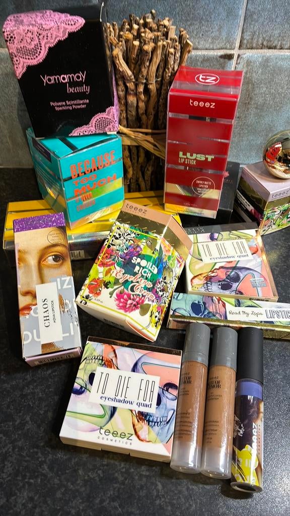 Te koop partij 7250 st cosmetica, Diversen, Rommelmarktspullen, Ophalen, Nieuw