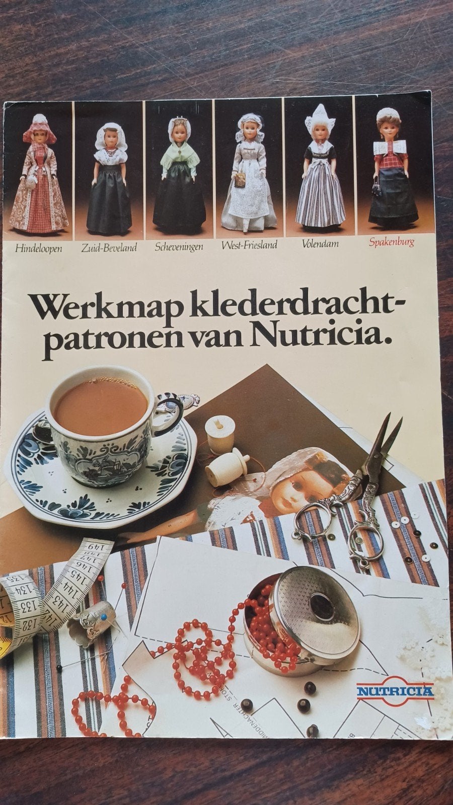 Klederdracht patronen voor pop, Spakenburg, Ophalen of Verzenden, Zo goed als nieuw, Vrouw, Overige merken