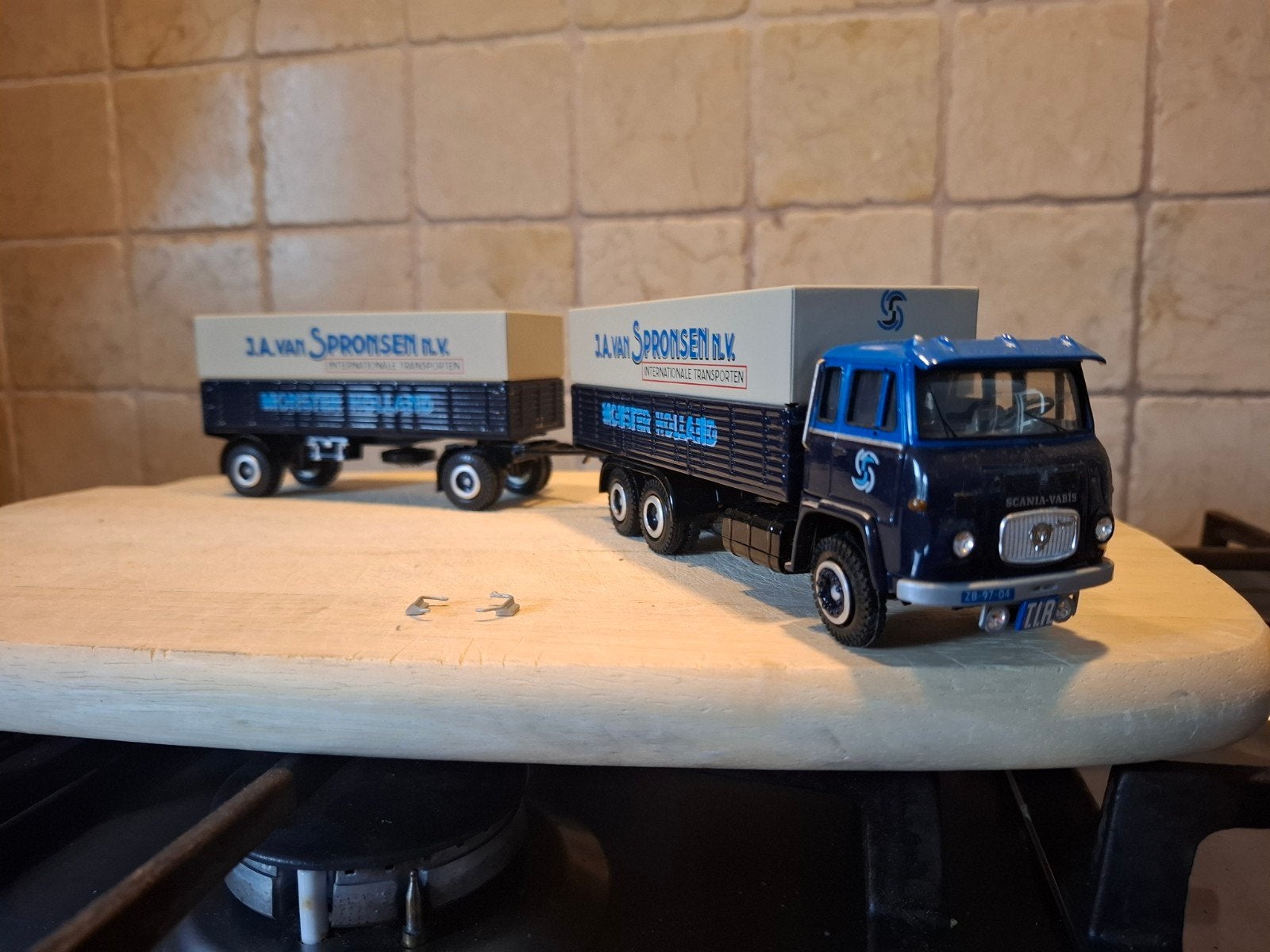 Tekno scania LB76 combi Fa Van Spronsen Monster, Hobby en Vrije tijd, Modelauto's | 1:50, Ophalen of Verzenden, Zo goed als nieuw