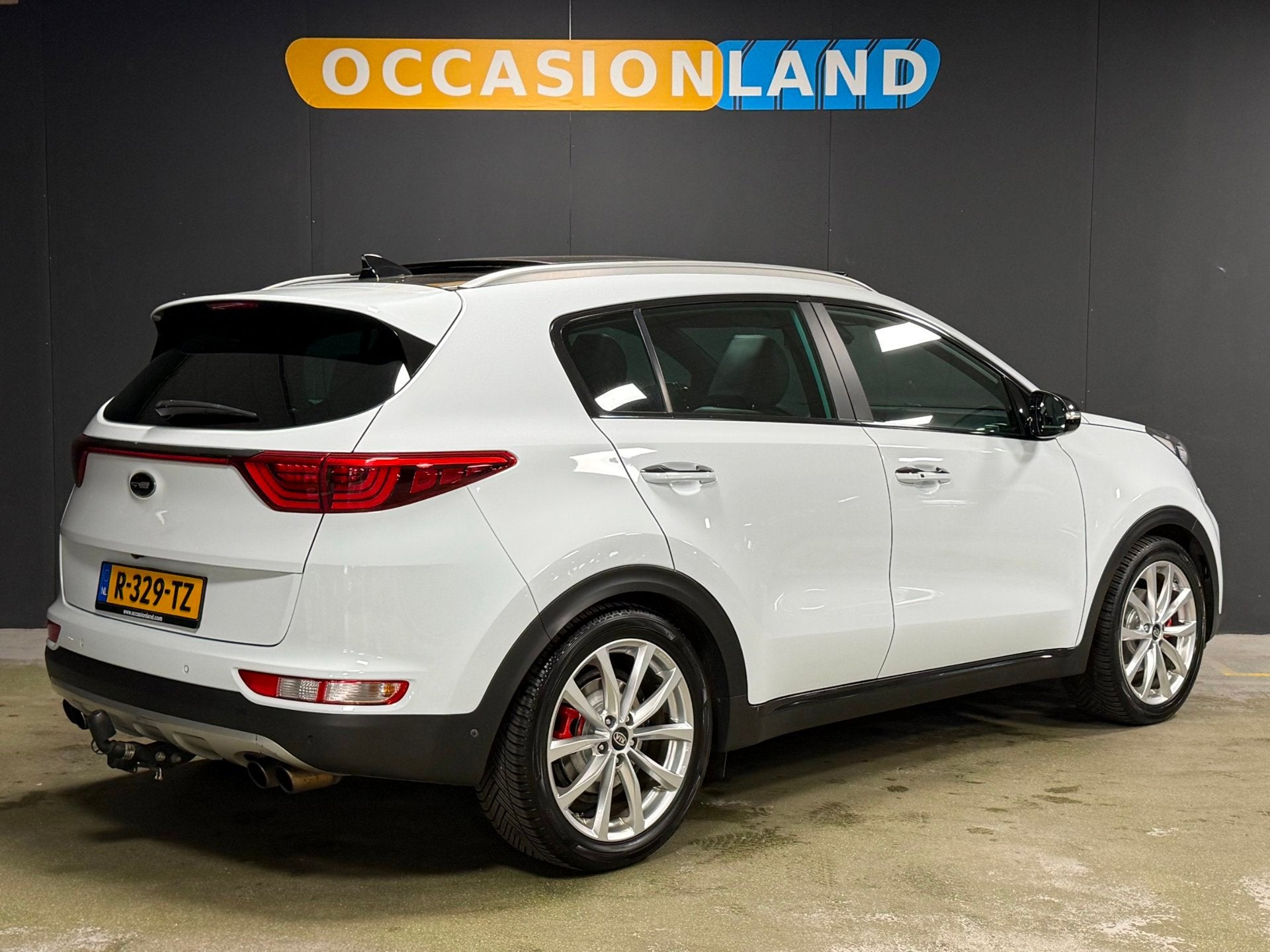 Kia Sportage 1.6 T-GDI 4WD GT-Line PlusLine|PANO|JBL|TREKHAA, Auto's, Kia, Bi-Xenon koplampen, Gebruikt, 4 cilinders, Wit