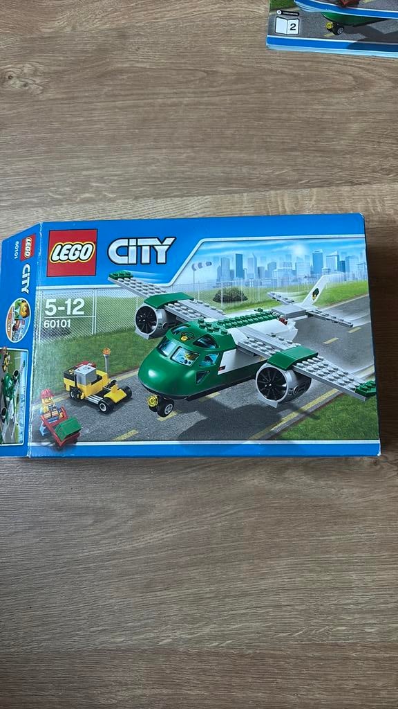Z.G.A.N. Lego city 60101 vrachtvliegtuig met doos en boekjes, Kinderen en Baby's, Speelgoed | Duplo en Lego, Ophalen of Verzenden