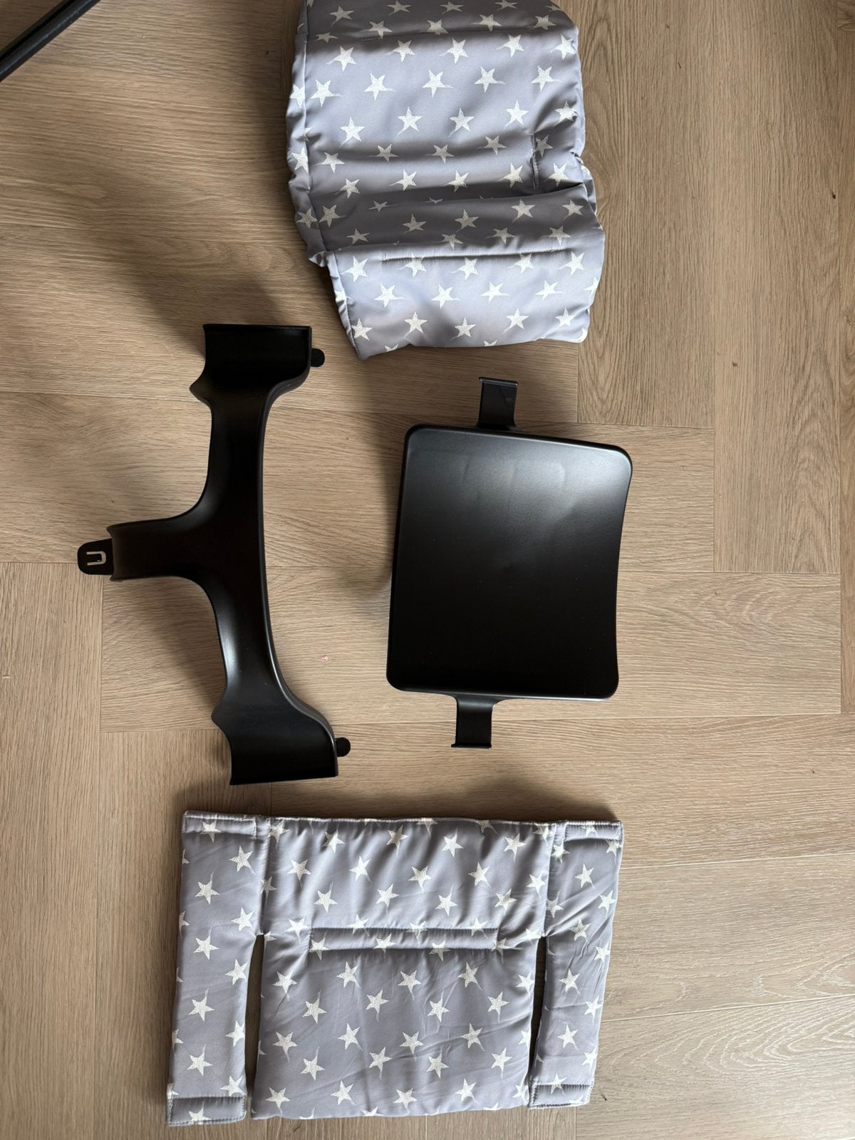 Tripp trapp stoelverkleiner met kussen, Kinderen en Baby's, Kinderstoelen, Ophalen, Nieuw, Meegroeistoel, Stoelverkleiner