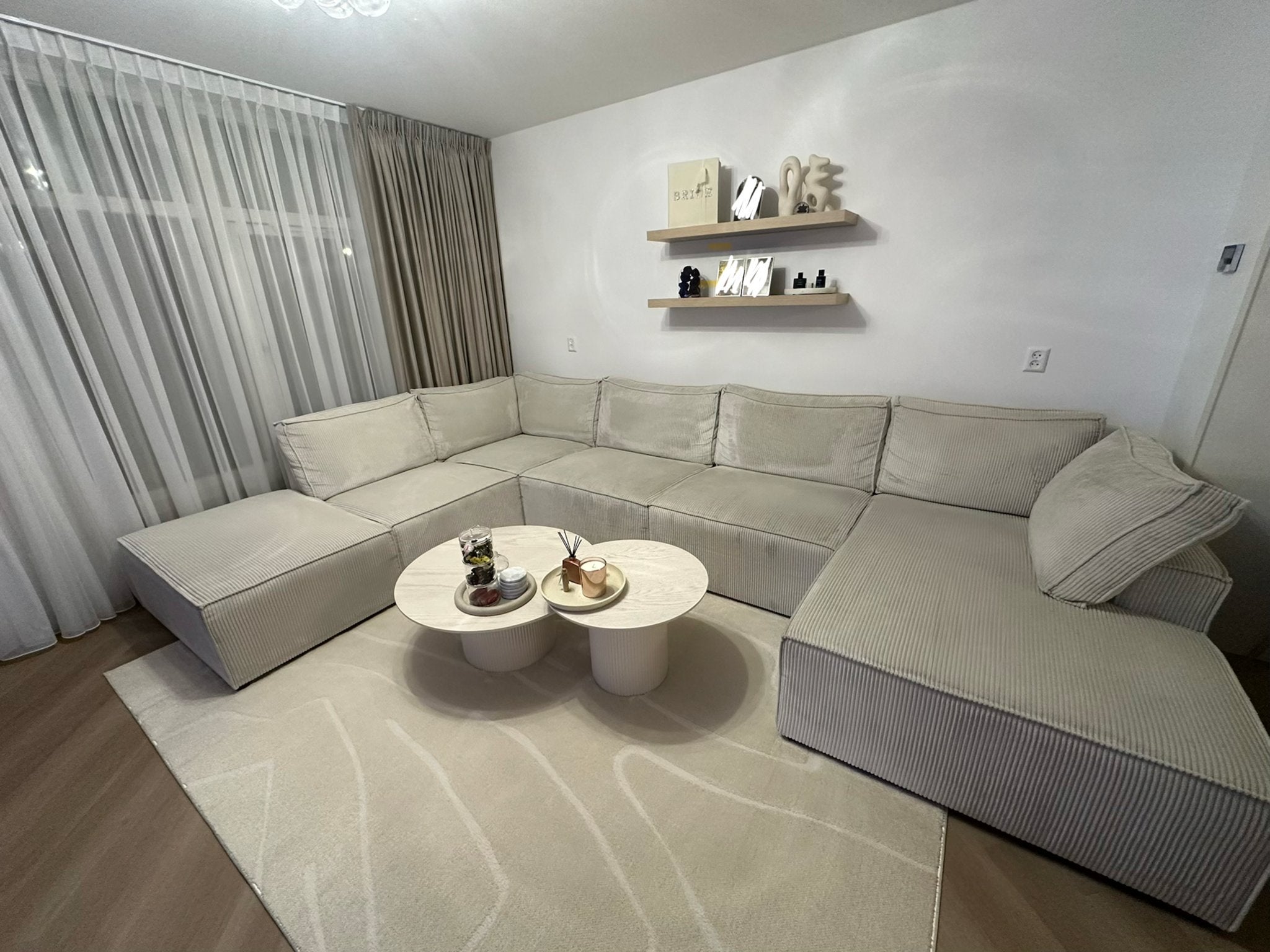 Loungebank - licht beige ribstof U-bank, Huis en Inrichting, Banken | Bankstellen, Hoekbank, 300 cm of meer, Ophalen of Verzenden