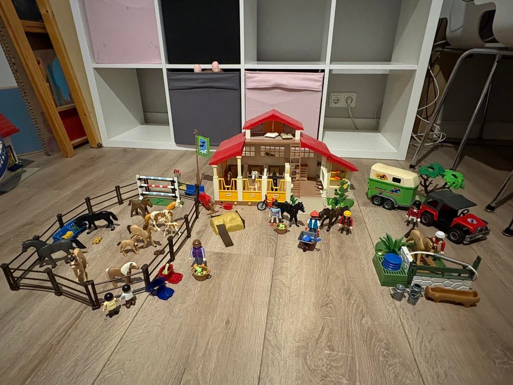 Manege play mobil, Ophalen, Zo goed als nieuw