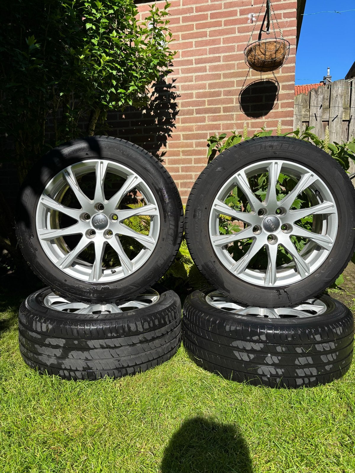 Audi A4 set 17 inch, Auto-onderdelen, Banden en Velgen, Ophalen, Gebruikt, Banden en Velgen, 17 inch