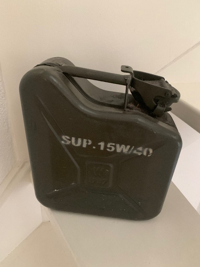 Jerrycan, Huis en Inrichting, Woonaccessoires | Vazen, Ophalen, Gebruikt, Groen, Metaal