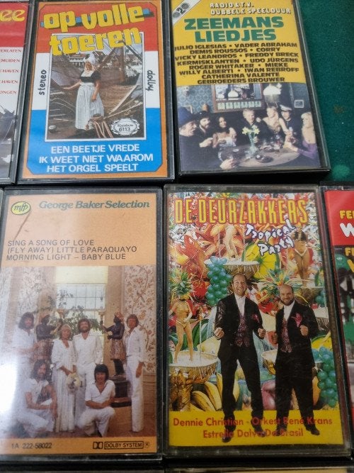 cassettebandjes origineel nederlandse artiesten, Cd's en Dvd's, Ophalen of Verzenden, 'T Olde Gre-j, Info@toldegrej.nl, Endepoelstraat 20f Didam