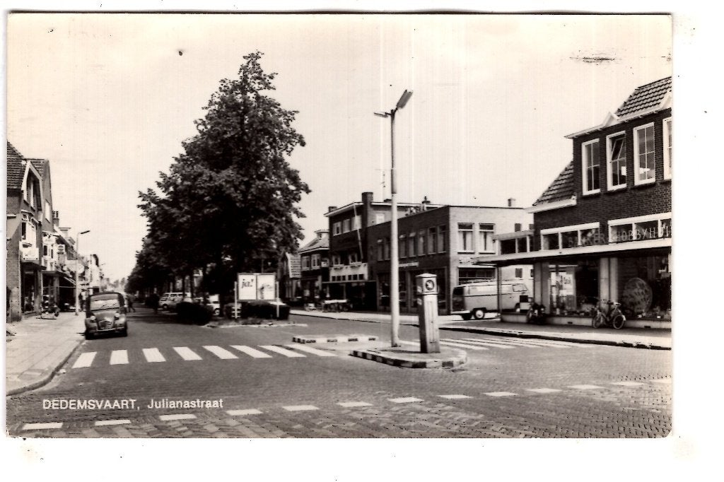 Dedemsvaart Julianastraat, Ophalen of Verzenden, 1940 tot 1960, Gelopen