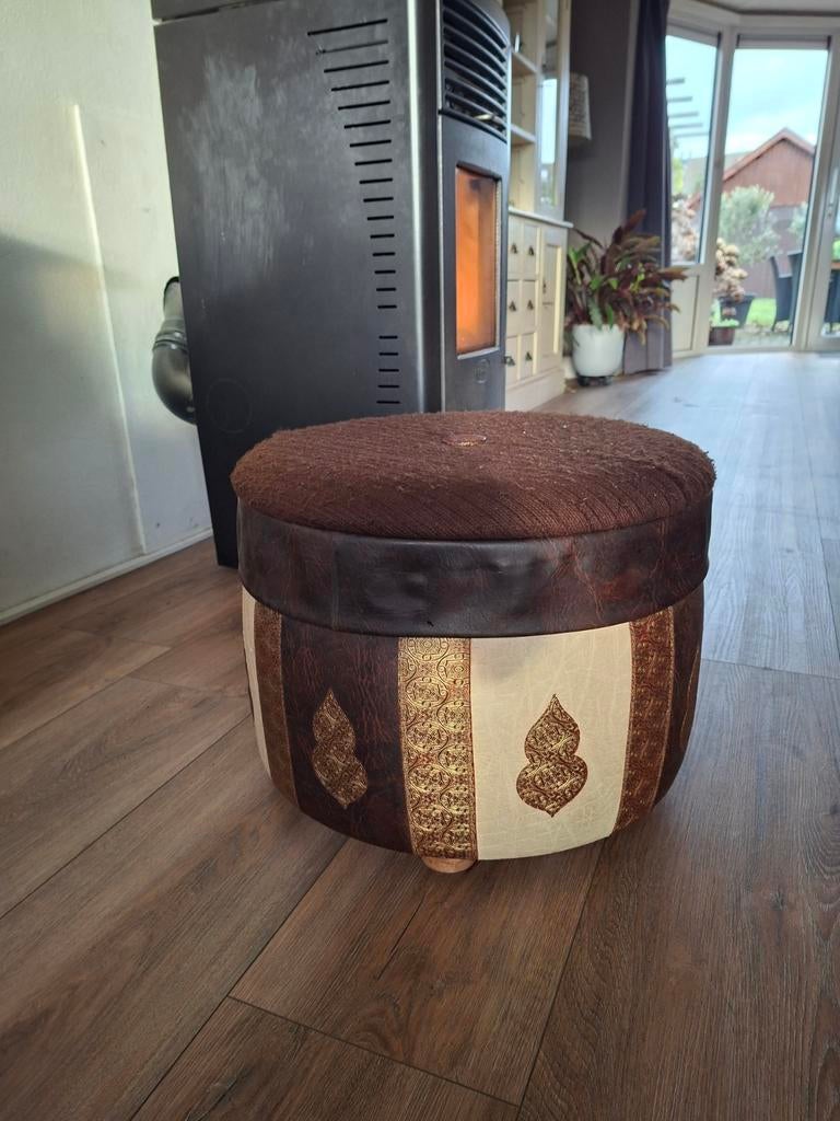 Vintage Marrakech Skai Naaipoef Jaren 60/70, Stof, Gebruikt, Rond, Minder dan 50 cm
