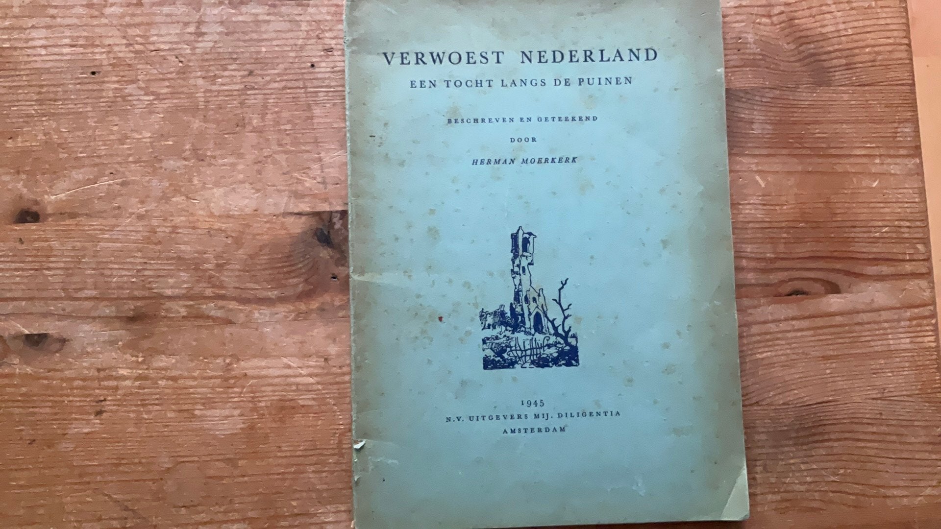 Verwoest Nederland. Een tocht langs de puinen (1945), Verzenden
