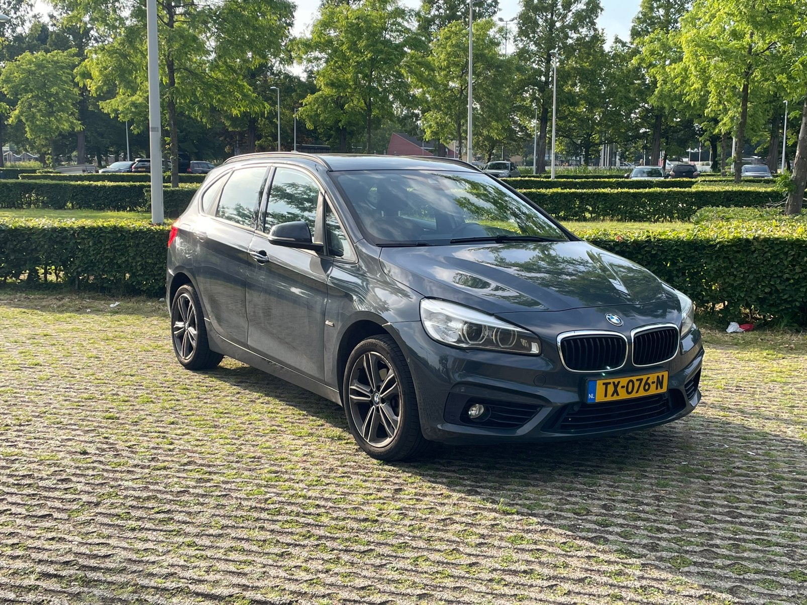 BMW 2-Serie Active Tourer 218i 136pk Aut 2017 Grijs, 1345 kg, 136 pk, Particulier, 3 cilinders