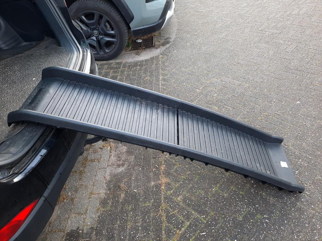 Loopplank auto voor honden, Ophalen