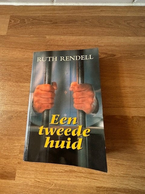 Q30-boek Een tweede huid van Ruth Rendell, Ophalen of Verzenden, Gelezen