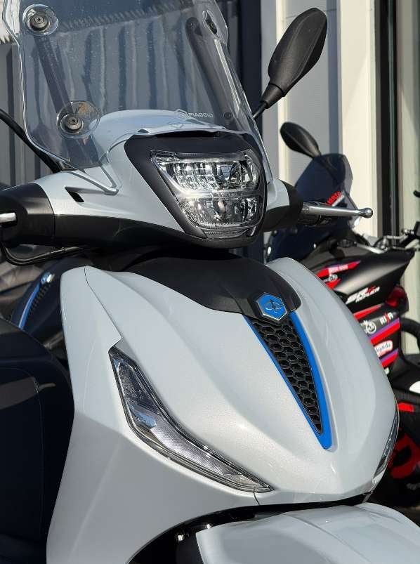 Piaggio Beverly S 400HPE, Niet ingevuld, 400 cc, Scooter, Occasion