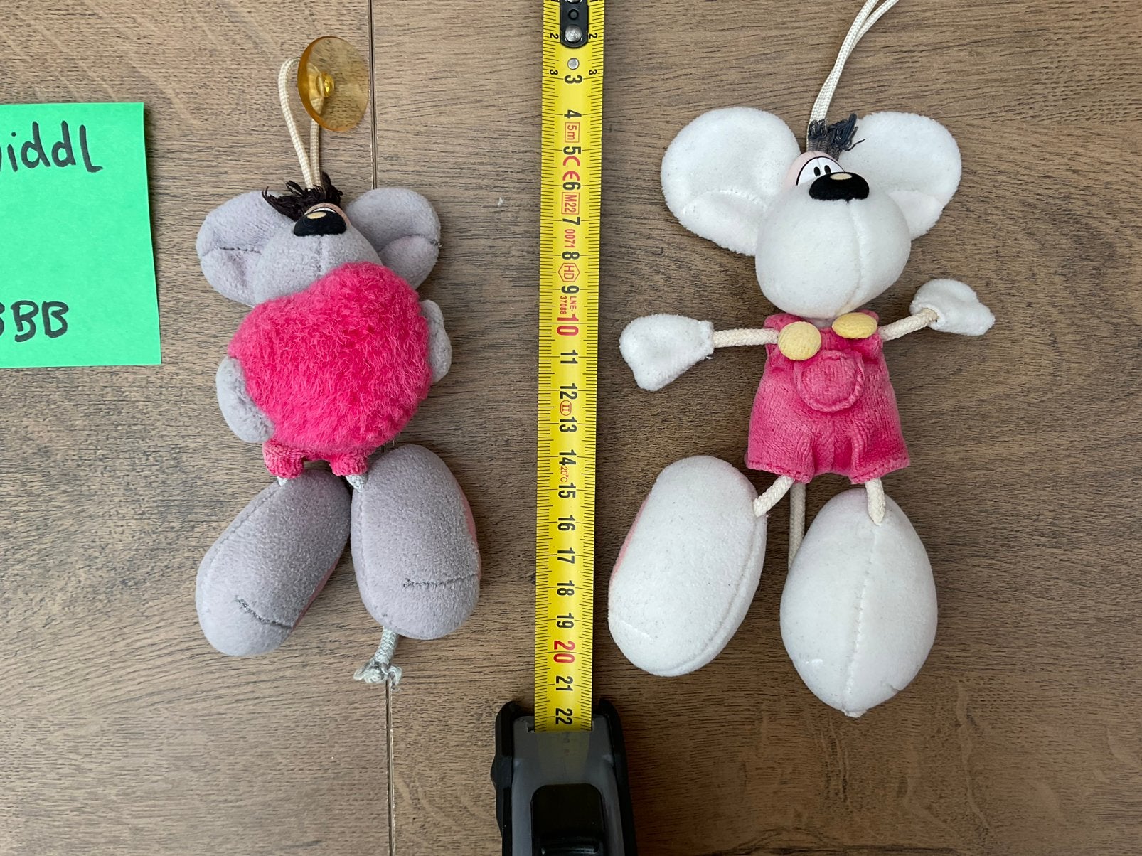 2 gebruikte, niet kapot, verkleurde, Diddl sleutelhangers, Verzamelen, Ophalen, Gebruikt, Knuffel