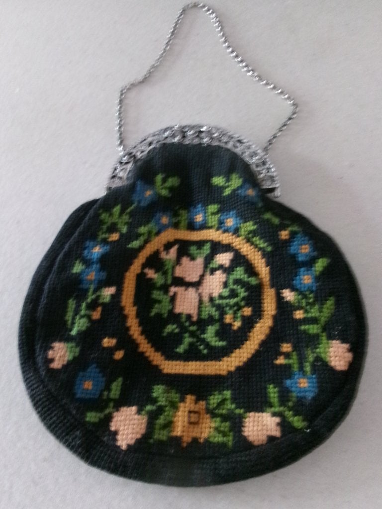 Zilver halvemaan beugel met geborduurde tasje., Verzenden, Dames