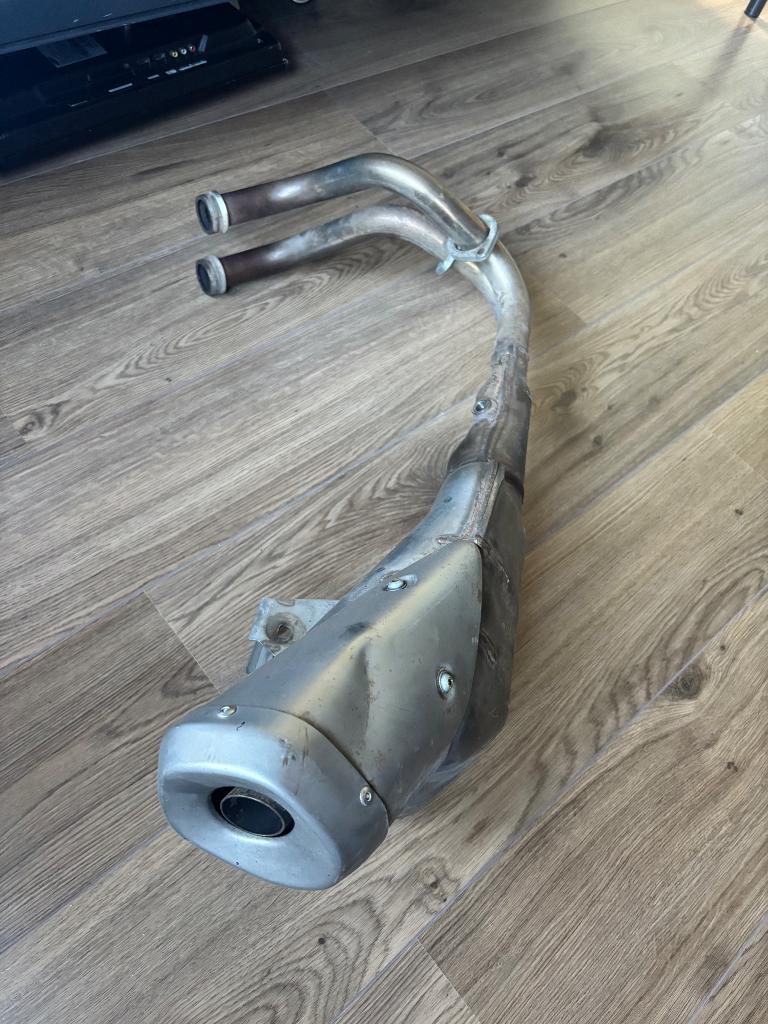 Uitlaat yamaha mt07, Ophalen, Gebruikt