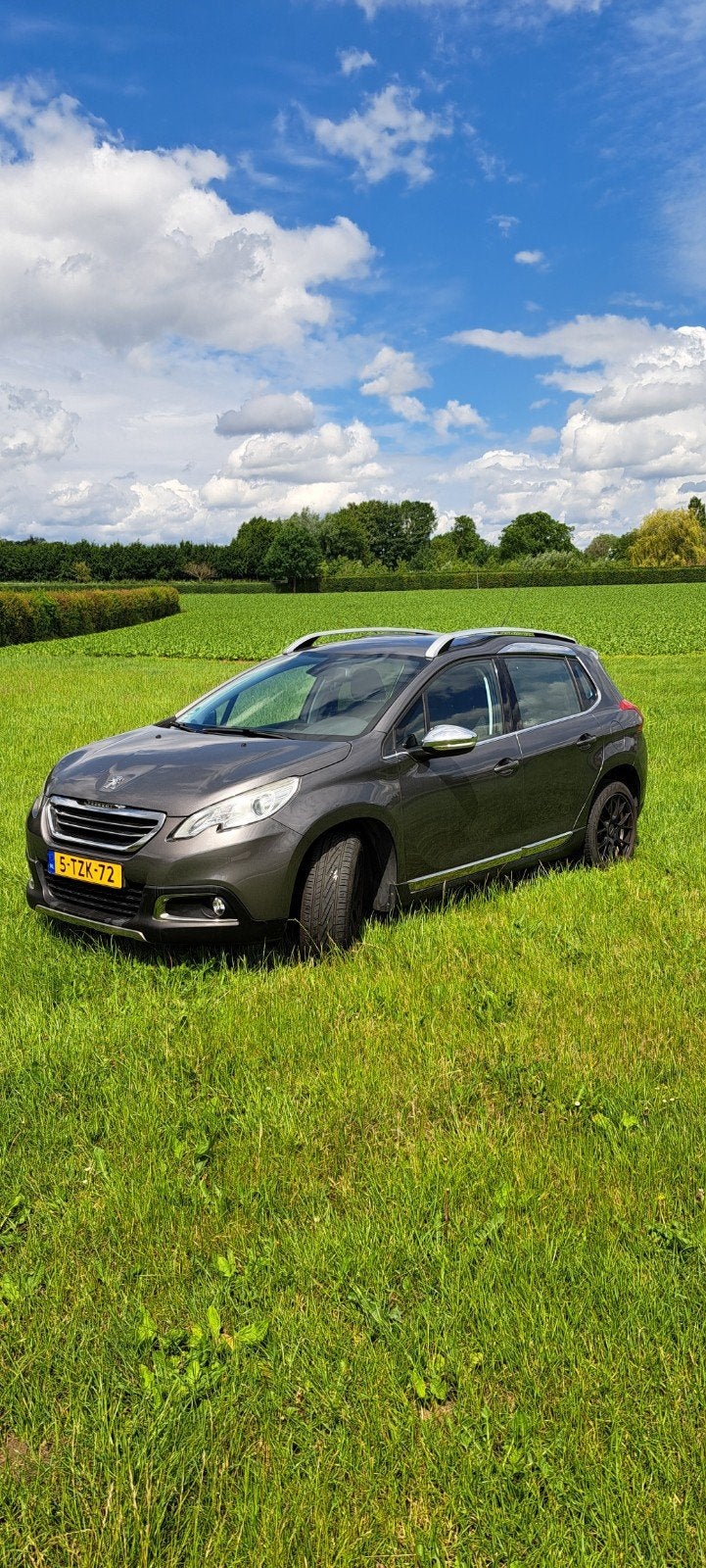 Peugeot 2008 1.2 VTI 60KW/82PK 2014 Grijs, Auto's, Peugeot, Voorwielaandrijving, 40 €/maand, 1199 cc, Leder en Stof