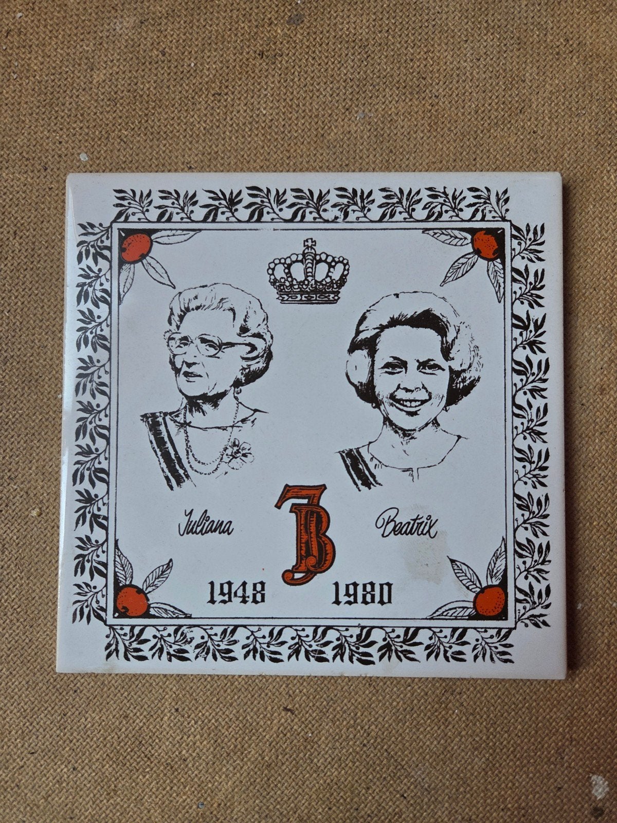 Tegel Juliana en Beatrix 1948-1980, Ophalen of Verzenden