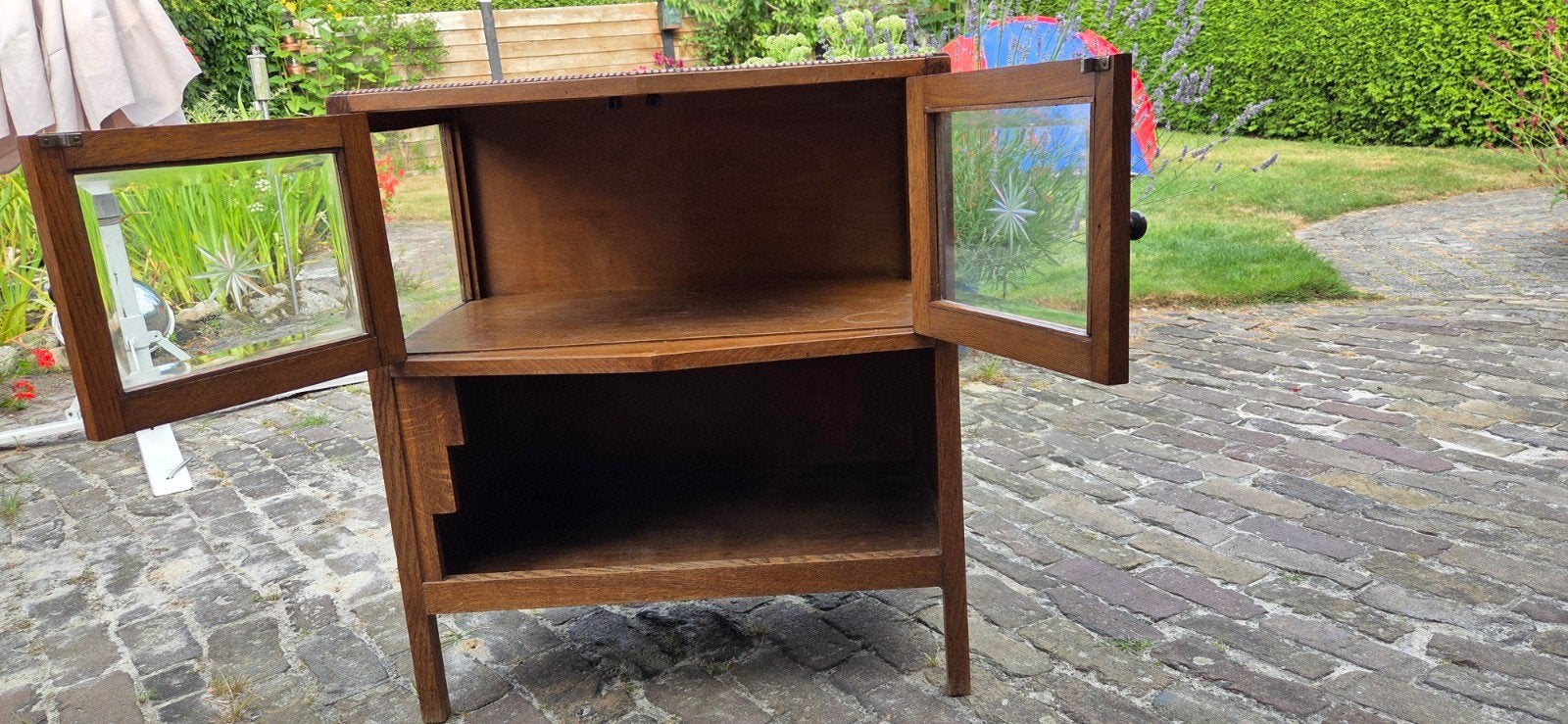 Antieke kast, Antiek en Kunst, Ophalen of Verzenden