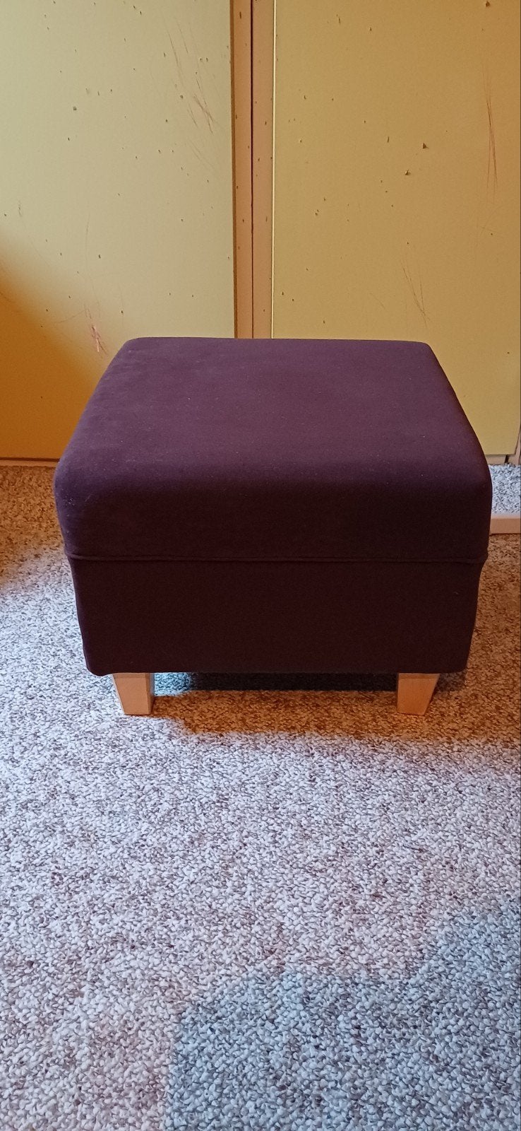 Poef/zitbankje, Huis en Inrichting, Banken | Voetenbanken en Poefen, Ophalen, Minder dan 50 cm, Vierkant, Minder dan 50 cm